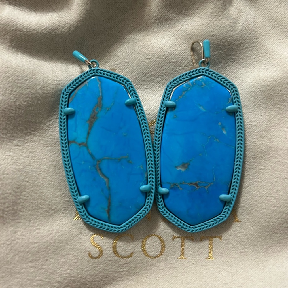 Kendra Scott Danielle Earrings